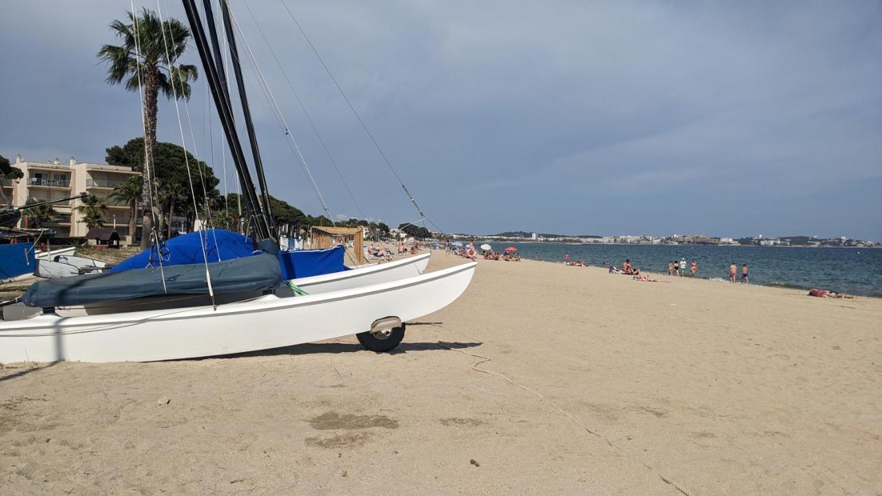 Arran De Mar Cambrils Lägenhet Exteriör bild